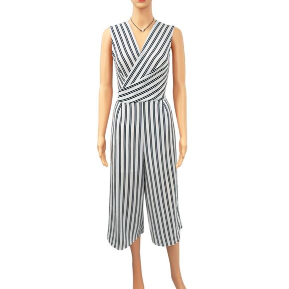 AQUA Striped Wrap Front Wide-Leg Crop Culotte Jumpsuit Pockets White Black L - Picture 11 of 11